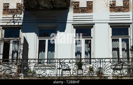 Façade de maisons de Tbilissi de 18-19 siècles dans l'Art Nouveau, République de Géorgie Banque D'Images