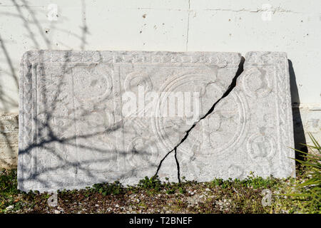 Mars 01,2019 KARAMAN TURQUIE.Museum de Karaman province.Certains sites anciens araound dans la fondation. Banque D'Images