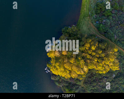 Une vue aérienne de lacs du Connemara à Nyanga, Zimbabwe. Banque D'Images