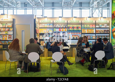 Bologne, Italie. 1 avril, 2019. Vues à partir de la Foire internationale du livre pour enfants de Bologne Jour d'ouverture de District Fiera à Bologne, en Italie. Credit : Massimiliano Donati/éveil/Alamy Live News Banque D'Images