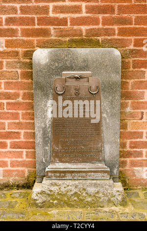La plaque commémorative pour le capitaine d'aviation David Samuel Anthony Seigneur VC DFC de 271 Squadron RAF à Wrexham au Pays de Galles Banque D'Images