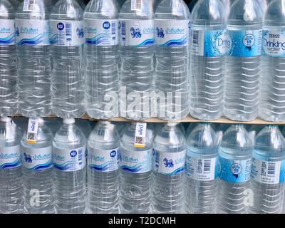 Bouteille d'eau minérale , Thaïlande Banque D'Images