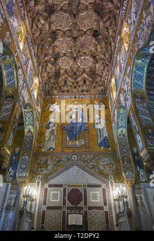 Palerme, Italie. Octobre, 2018. Intérieur de la chapelle Palatine (Chapelle Palatine), situé dans le Palazzo Reale de Palerme. Banque D'Images