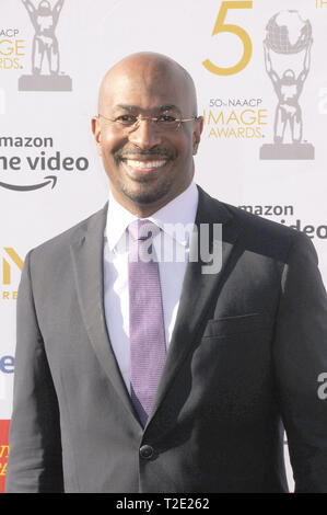 30 mars 2019 - Los Angeles, Californie, États-Unis - 30 mars 2019 - Los Angeles, Californie USA - Van Jones à la 50e N.A.A.C.P. Awards-Arrivals tenue au Dolby Theatre Hollywood Los Angeles. (Crédit Image : © Paul Fenton/Zuma sur le fil) Banque D'Images