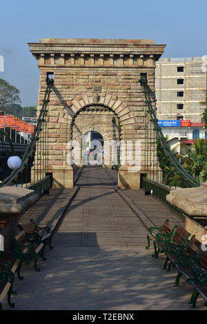 Punalur, Kerala, Inde - 1 mars 2019 : Punalur pont suspendu au Kerala Banque D'Images