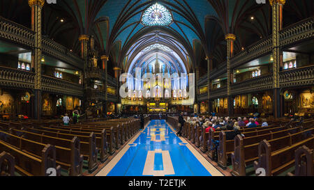 Panorama de la Basilique Notre-Dame de Montréal, de l'intérieur de Montréal, Canada Banque D'Images