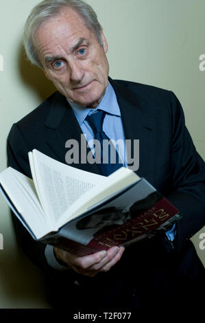 Portraits de journaliste et éditeur légendaire Sir Harold Evans [ marié à Tina Brown ] et en conversation avec l'historien britannique Andrew Roberts . Un tuteur Hay Festival événement . En photo au Criterion Theatre, Londres. Banque D'Images