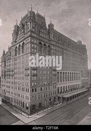 Hôtel Waldorf-Astoria, coin sud-ouest de la Cinquième Avenue et trente-quatrième Street Banque D'Images