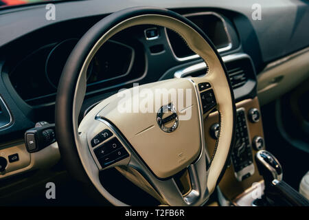 Bucarest, Roumanie - 21 octobre 2016 : Intérieur Vue aérienne de voiture Volvo Banque D'Images