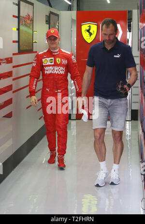 Manama, Bahreïn. Apr 02, 2019. Mick SCHUMACHER, GER, FERRARI SF90 F1 premier test F1. MANAMA, Bahreïn formule 1 02.04.2019 - Formula 1 Testday, la formule 1, Ferrari journée Test avec Mick SCHUMACHER sur 2. Avril 2019 sur le circuit de Sakhir - payant responsable image - copyright : © ATP/THILL Arthur | Conditions de crédit dans le monde entier : dpa/Alamy Live News Banque D'Images