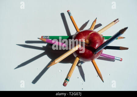 Pomme Rouge brochette de crayons Banque D'Images