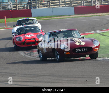 Adam Bagnall, Jaguar E-Type S2 FHC, Nic Strong, Marcos 3000GT, 70's Road Sports Championship, HSCC, de la saison, samedi, 30 mars 2019, Doningto Banque D'Images