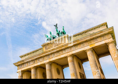 Low angle view of Brandenburg Gate in Berlin, Germany, Europe Banque D'Images