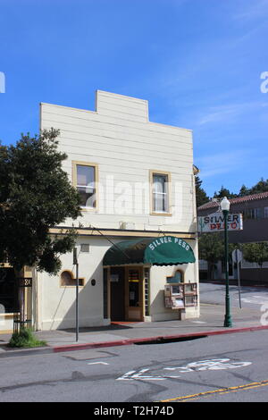 Peso Silver Dive Bar, delphinium, Californie Banque D'Images