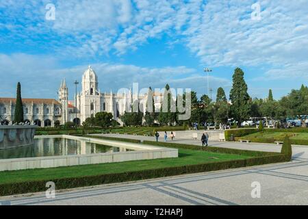 Le Mosteiro dos Jeronimos, Monastère des Hiéronymites, du quartier de Belém, Lisbonne, Portugal Banque D'Images