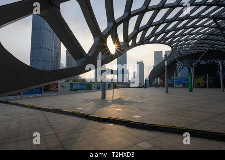 Shenzhen, Chine - 31 mars, 2019 : Shenzhen Nanshan, Shenzhen Bay Sports Centre. Banque D'Images