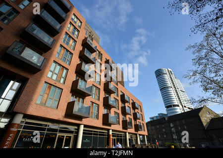 Leeds, Yorkshire, UK, montrant Bridgewater Place. Banque D'Images