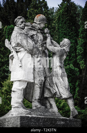 Sculpture au monument à la bataille du col de Dukla à Svidnik. Slovaquie, Europe. Banque D'Images