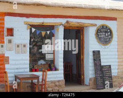 TILCARA, AR - CIRCA OCT 2018 - Tilcara est le village typique des Andes, avec des restaurants et des marchés. Banque D'Images