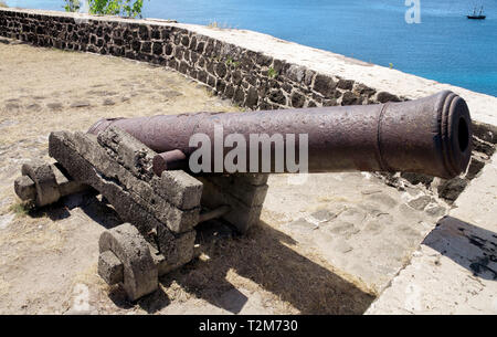 Un canon sur Rodney Point, Fort Rodney,Saint Lucia dans les îles du vent de l'Amérique centrale. C'était à l'origine construit à Glasgow Royaume-Uni par Banque D'Images