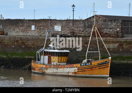 Bateau de pêche sincérité MT188 bateau de pêche dans le port de Bristol. Bristol est une ville et une paroisse civile dans le quartier de Best Western Cumbria, Angleterre. Banque D'Images