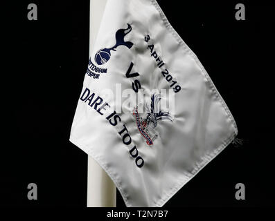 Londres, Royaume-Uni. 06Th avr, 2019. Poteau de Corner au cours de Premier League anglaise entre Tottenham Hotspur et Crystal Palace à Tottenham Hotspur Stadium, Londres, Royaume-Uni le 03 avril 2019 : Crédit photo Action Sport/Alamy Live News Banque D'Images