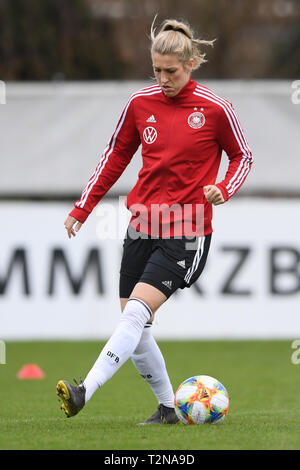 Harsewinkel, Deutschland. 06Th avr, 2019. Verena Schweers (Allemagne). GES/football/formation des femmes allemandes dans l'équipe nationale de football Harsewinkel, 03.04.2019 Football/soccer : session de formation des femmes dans l'équipe nationale allemande Harsewinkel, le 3 avril 2019 dans le monde de l'utilisation | Credit : dpa/Alamy Live News Banque D'Images