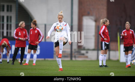 Harsewinkel, Deutschland. 06Th avr, 2019. Carolin Simon (Allemagne). GES/football/formation des femmes allemandes dans l'équipe nationale de football Harsewinkel, 03.04.2019 Football/soccer : session de formation des femmes dans l'équipe nationale allemande Harsewinkel, le 3 avril 2019 dans le monde de l'utilisation | Credit : dpa/Alamy Live News Banque D'Images