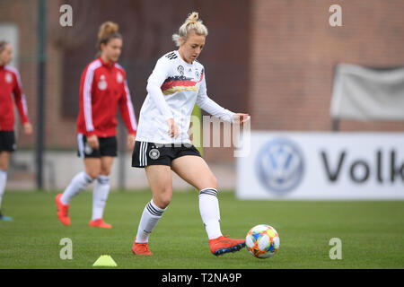 Harsewinkel, Deutschland. 06Th avr, 2019. Carolin Simon (Allemagne). GES/football/formation des femmes allemandes dans l'équipe nationale de football Harsewinkel, 03.04.2019 Football/soccer : session de formation des femmes dans l'équipe nationale allemande Harsewinkel, le 3 avril 2019 dans le monde de l'utilisation | Credit : dpa/Alamy Live News Banque D'Images