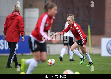 Harsewinkel, Deutschland. 06Th avr, 2019. Pauline Bremer (Allemagne). GES/football/formation des femmes allemandes dans l'équipe nationale de football Harsewinkel, 03.04.2019 Football/soccer : session de formation des femmes dans l'équipe nationale allemande Harsewinkel, le 3 avril 2019 dans le monde de l'utilisation | Credit : dpa/Alamy Live News Banque D'Images