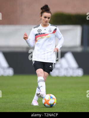 Harsewinkel, Deutschland. 06Th avr, 2019. Lina Magull (Allemagne). GES/football/formation des femmes allemandes dans l'équipe nationale de football Harsewinkel, 03.04.2019 Football/soccer : session de formation des femmes dans l'équipe nationale allemande Harsewinkel, le 3 avril 2019 dans le monde de l'utilisation | Credit : dpa/Alamy Live News Banque D'Images