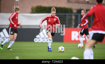 Harsewinkel, Deutschland. 06Th avr, 2019. Linda Dallmann (Allemagne). GES/football/formation des femmes allemandes dans l'équipe nationale de football Harsewinkel, 03.04.2019 Football/soccer : session de formation des femmes dans l'équipe nationale allemande Harsewinkel, le 3 avril 2019 dans le monde de l'utilisation | Credit : dpa/Alamy Live News Banque D'Images