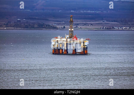 Amarré dans la plate-forme près de l'Estuaire de Cromarty Cromarty Black Isle Highland Scotland UK Banque D'Images