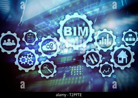 La modélisation des données du bâtiment. BIM sur l'écran virtuel centre de données avec un serveur à l'arrière-plan. Banque D'Images