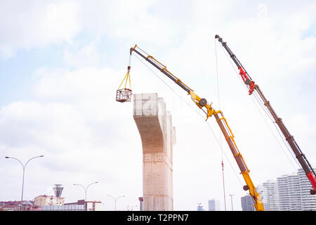 Pont en béton en construction Banque D'Images