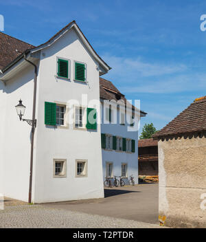 Bremgarten, Suisse - 16 juin 2018 : immeubles de la partie historique de la ville de Bremgarten. Bremgarten est une commune suisse du canton de Banque D'Images