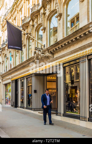 Avril 2019. Londres. Une vue de la boutique Dolce et Gabbana sur Bond Street à Londres Banque D'Images