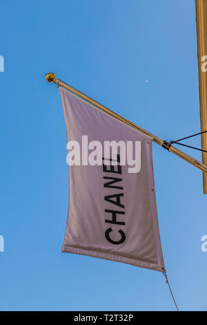 Avril 2019. Londres. Vue du chanel drapeau sur Bond Street à Londres Banque D'Images