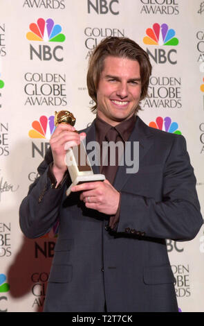 LOS ANGELES, CA. 23 janvier 2000 : Acteur Tom Cruise au Golden Globe Awards où il a remporté le prix pour meilleur acteur dans un film pour 'Magnolia.' © Paul Smith / Featureflash Banque D'Images