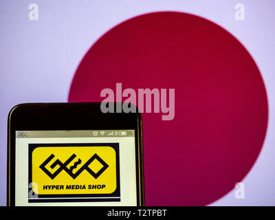 L'Ukraine. 4ème apr 2019. Sur cette photo, l'illustration a vu le logo de la société Geo affichée sur un téléphone intelligent. Crédit : Igor/Goiovniov SOPA Images/ZUMA/Alamy Fil Live News Banque D'Images