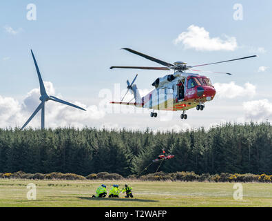 C'est un exercice d'entraînement de l'HMCG par rapport au nouveau personnel à l'Aérodrome de Boyndie, Aberdeenshire, Ecosse le samedi 30 mars 2019. Photographié b Banque D'Images