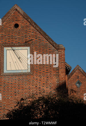 Cadran solaire à Packwood House, Warwickshire Banque D'Images