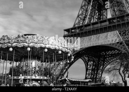 La Tour Eiffel (1887-1889) à Paris, France. Banque D'Images