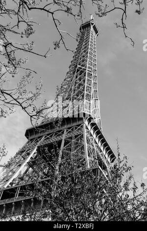 La Tour Eiffel (1887-1889) à Paris, France. Banque D'Images