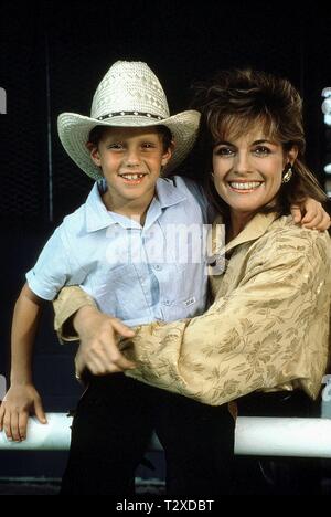 L'OMRI KATZ, LINDA GRAY, Dallas, 1985 Banque D'Images