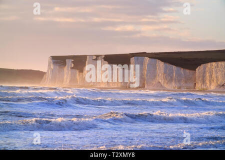 Sept Sœurs des falaises de craie près de Urrugne, East Sussex, UK Banque D'Images