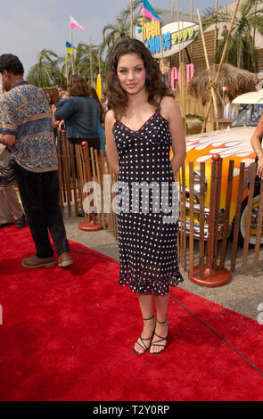 LOS ANGELES, CA. 06 août 2000 : l'actrice Mila Kunis aux Teen Choice Awards à Santa Monica, en Californie. Photo : Paul Smith/Featureflash Banque D'Images