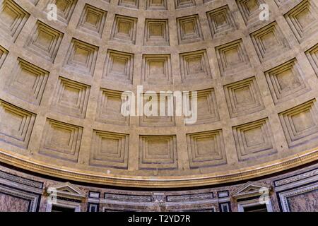 Le Panthéon (118-128 AD) à Rome, Italie. Banque D'Images