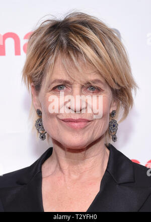 4 avril 2019 - Las Vegas, Nevada, États-Unis - Linda Hamilton arrive pour le CinemaCon 2019 - Grand écran Achievement Awards qui a eu lieu au Caesars Palace à Las Vegas, NV. (Crédit Image : © Lisa O'Connor/Zuma sur le fil) Banque D'Images