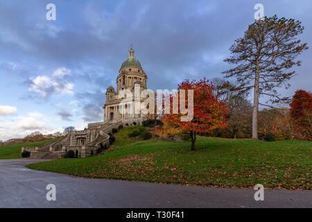 L'Ashton Memorial est situé au point le plus élevé dans la région de Williamson Park, Lancaster, Lancashire, Angleterre, Royaume-Uni Banque D'Images